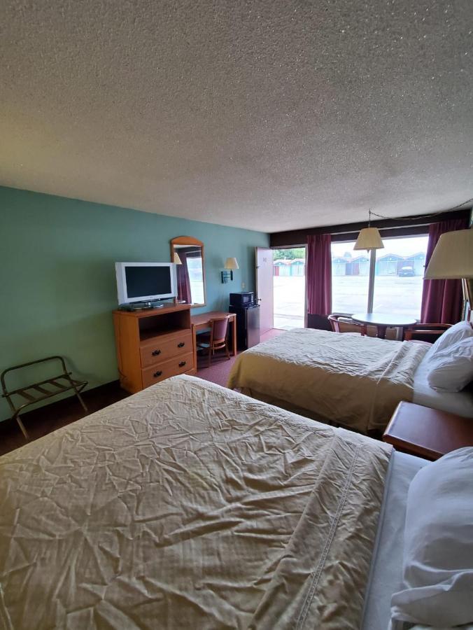 Gray Plaza Motel West Frankfort Esterno foto
