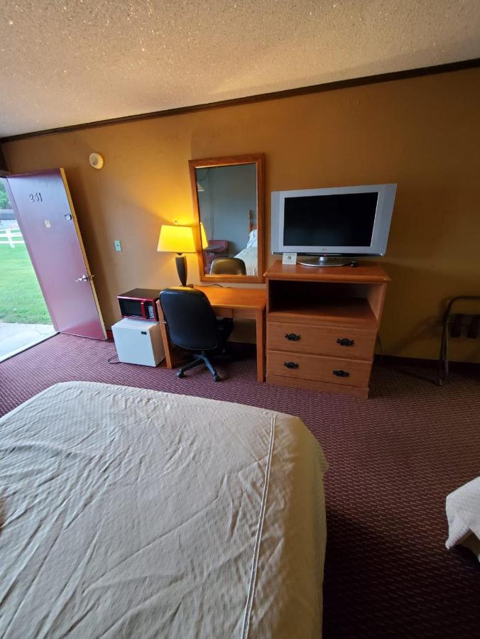 Gray Plaza Motel West Frankfort Esterno foto